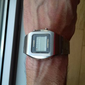 Vintage Casio Casiotron 03-503 oversize watch ultra rare