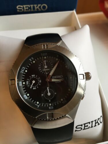 SEIKO Chronograph Edelstahl Bezeichnung 7T92 0AX0 TOP Uhr