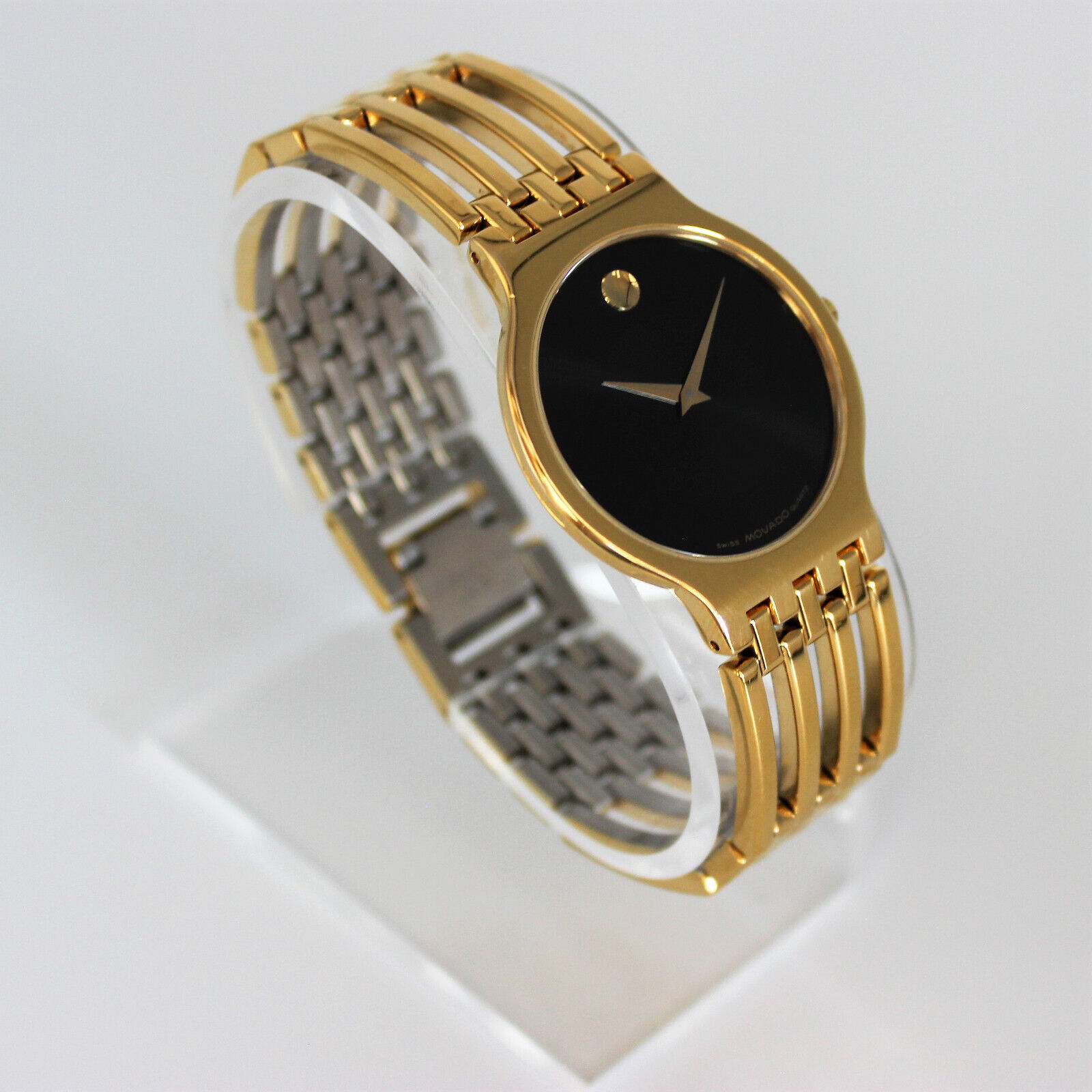 Movado esperanza 2024 mens gold