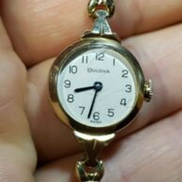 Bulova Women's M3 17 Jewel Watch, W847916, 10K Rolled Gold, Keeps good
