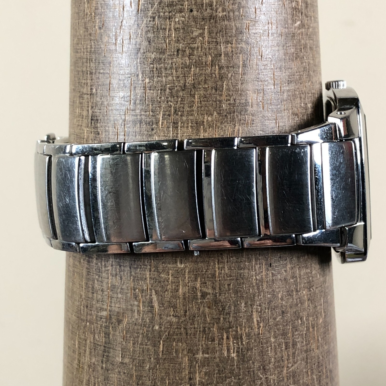 Seiko Men 7N39-0AS0 Date Silver Tone Rectangular Quartz 34mm Watch