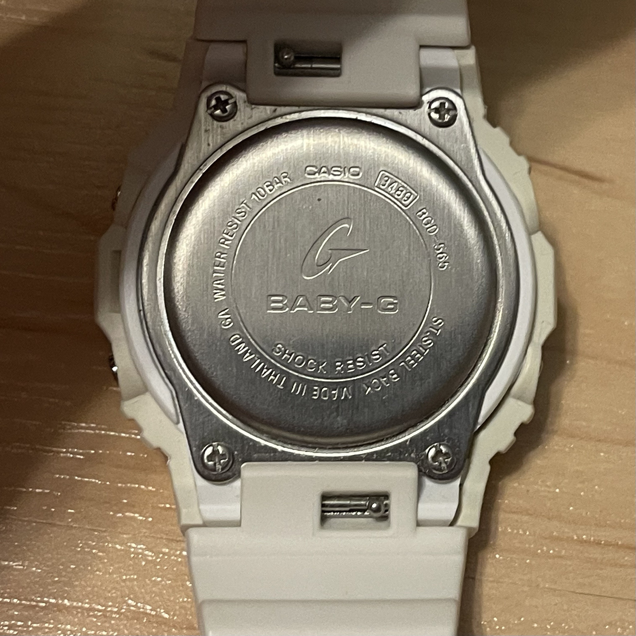 WTS] Casio G-Shock Baby-G BGD-565U-7JF White Square Women