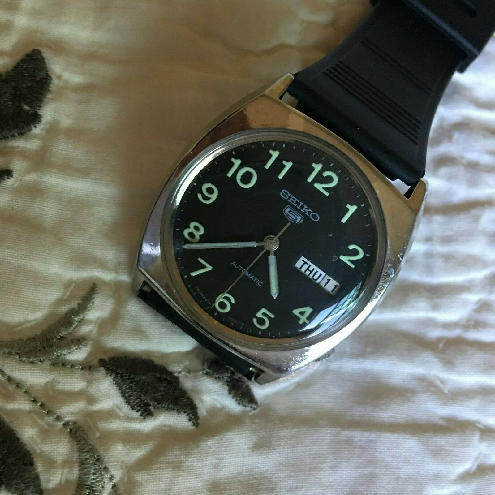 vintage seiko military watch