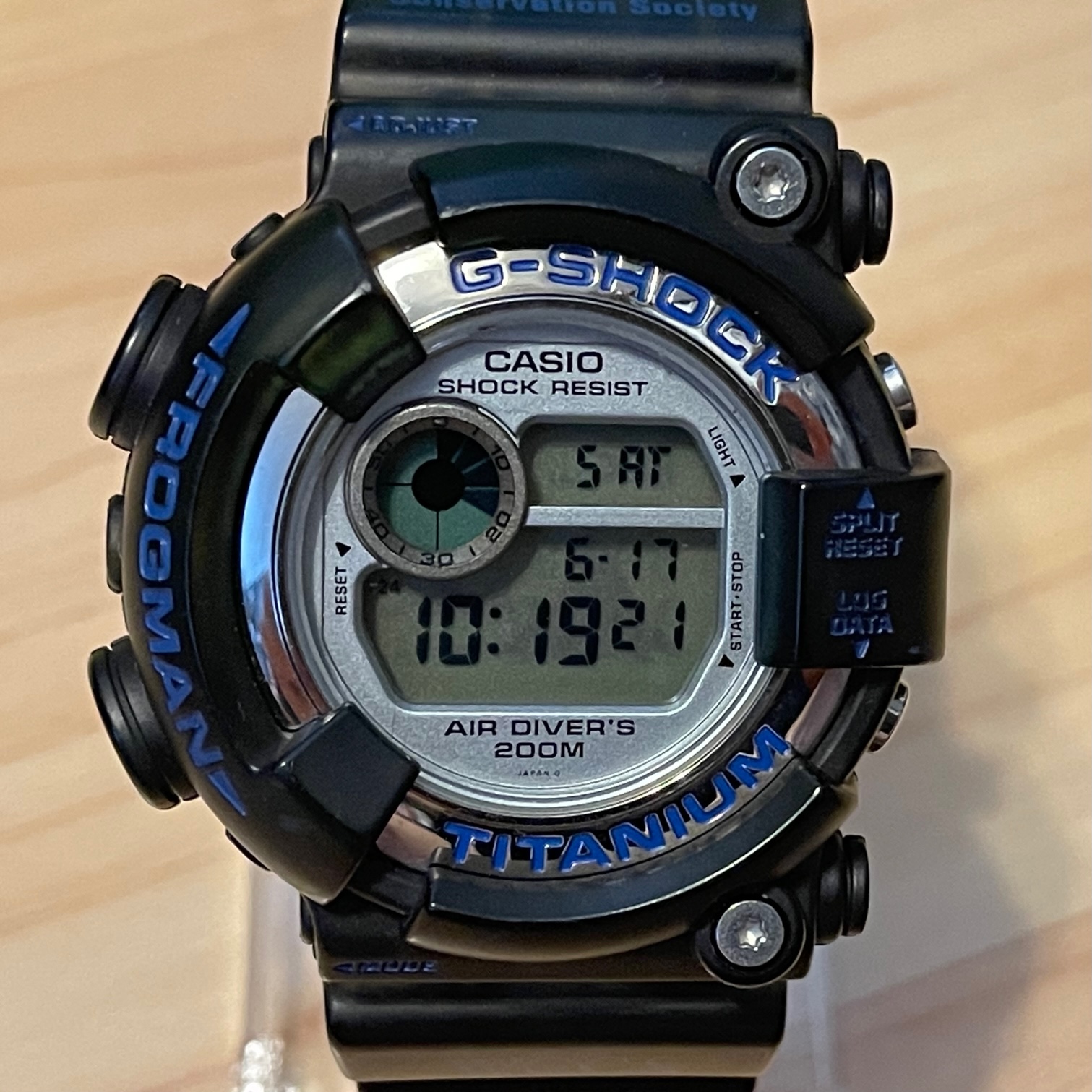 WTS] Casio G-Shock DW-8201WC-2T WCCS Frogman Black & Royal Blue Jelly  Skeleton Custom Digital Diving Watch DW-8200 Series | WatchCharts  Marketplace