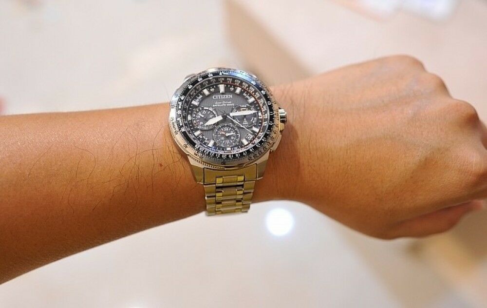 New Citizen Promaster Eco-Drive Solar GPS CC9020-54E F900 JAPAN