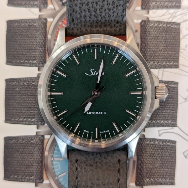 [1500] Sinn 556i Emerald Green WatchCharts