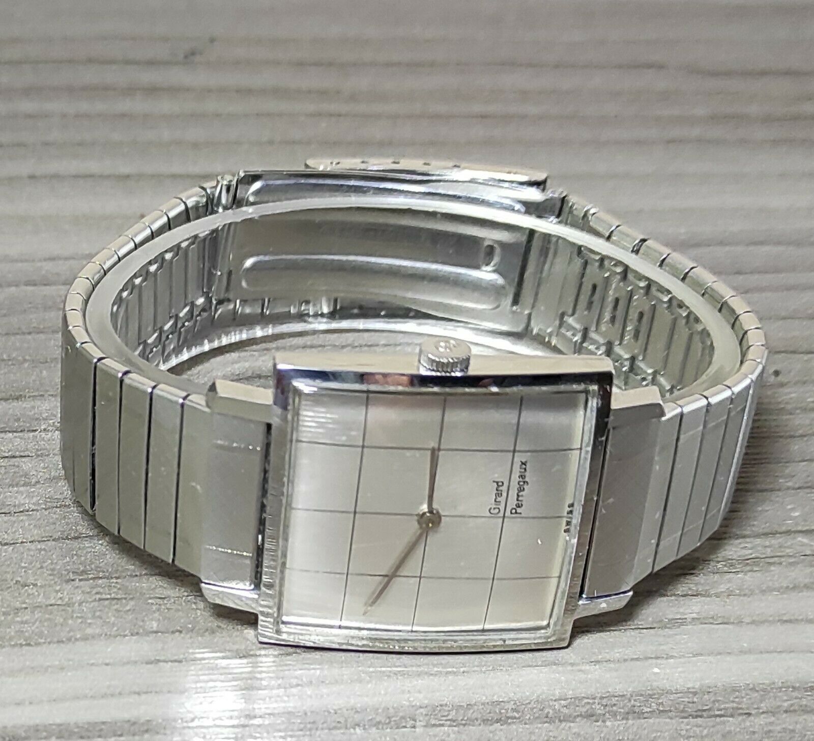 1960's VINTAGE GIRARD-PERREGAUX 