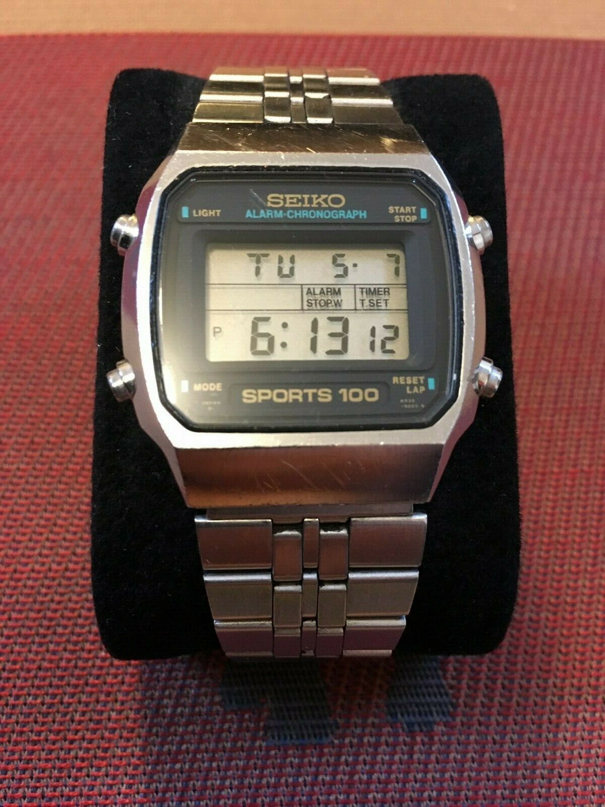 seiko sports 100 digital