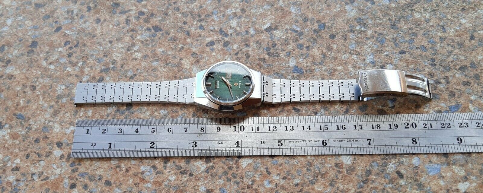 Vintage Seiko Quartz Type II (SQ) 4623 8040 JDM Kanji December