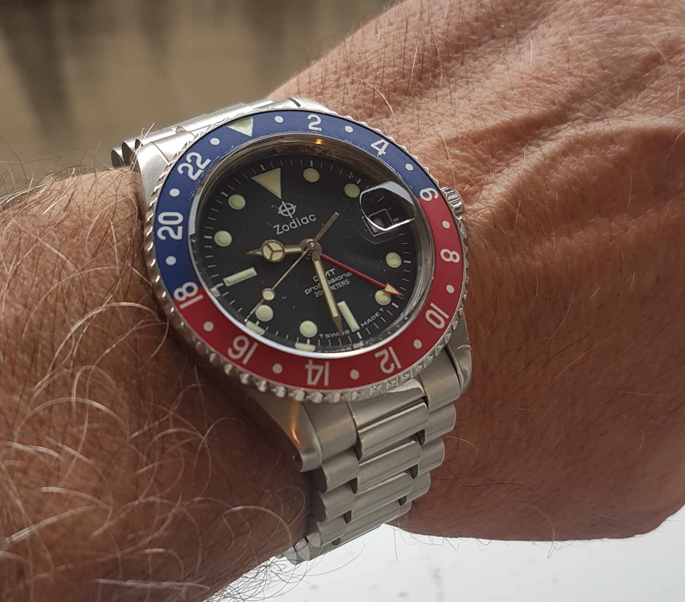 ゾディアック クオーツ GMT(806.21.03) F.S. Zodiac GMT Professional vintage ref. 806.21.03. | WatchCharts