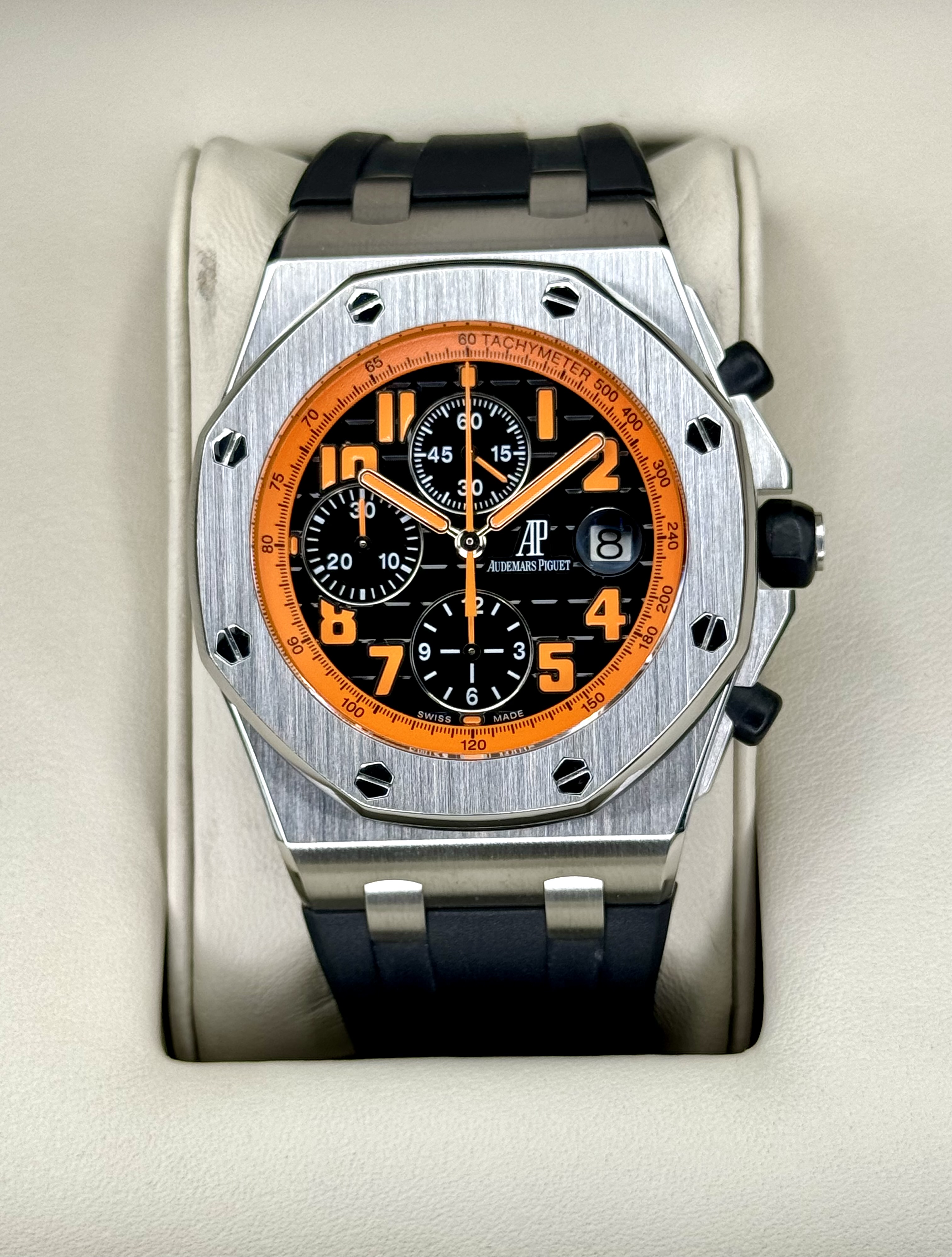 Ap royal oak hot sale offshore volcano