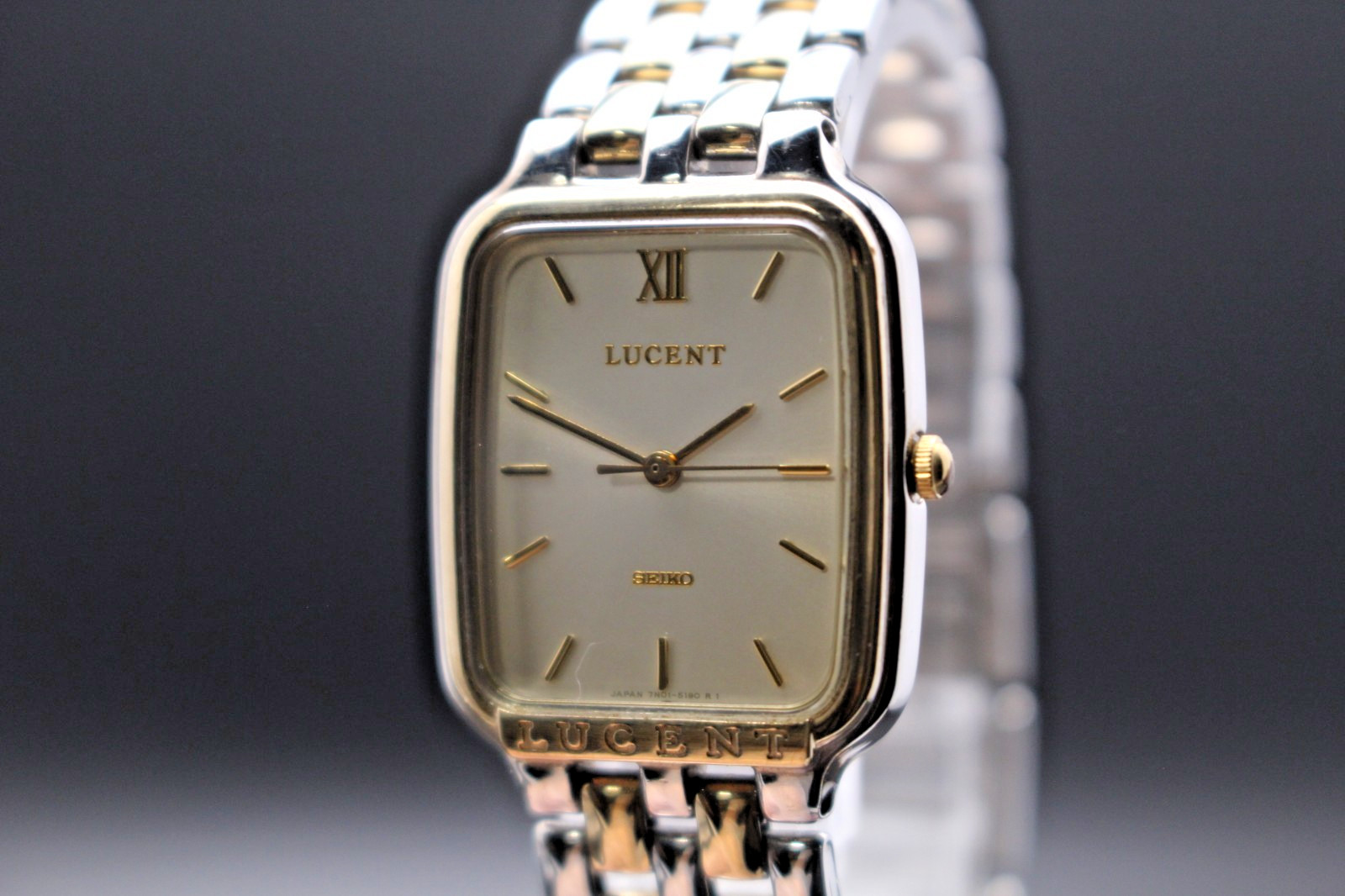 Vintage 1992 [N MINT] Seiko Lucent 7N01-5170 Gold Roman Tank Qz