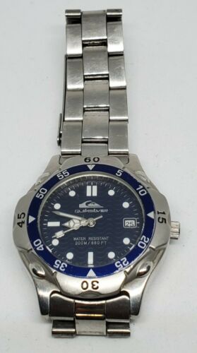 Quicksilver Steel Silver Tone Blue Dial and date (Analog outlet Watch QS430 A9)