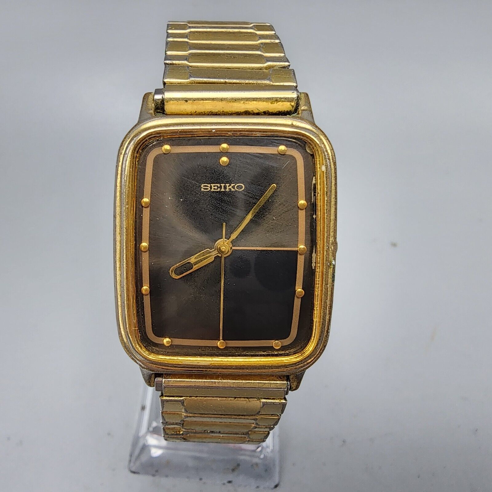 Vintage Seiko Gray & Gold selling Men's Watch