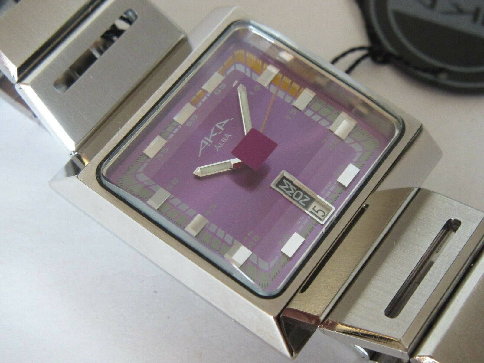 SALE】 SEIKO 紫文字盤 エア V733-5A40クォーツスク AKA ALBA 時計 
