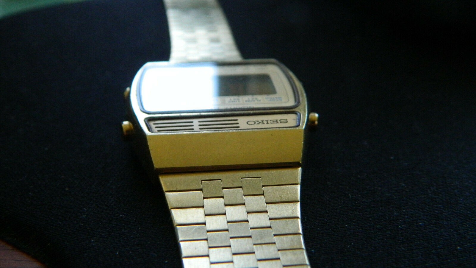 Rare Vintage Seiko A158-5000 Digital Watch Japan Gold Chronograph