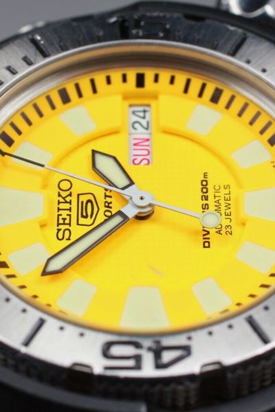 Seiko 5 SKZ251 Price as of July 2026 | WatchCharts