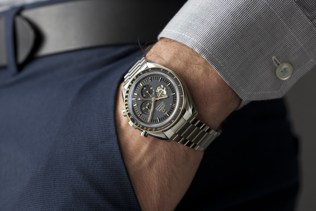 Omega moonwatch outlet 50th anniversary 2019