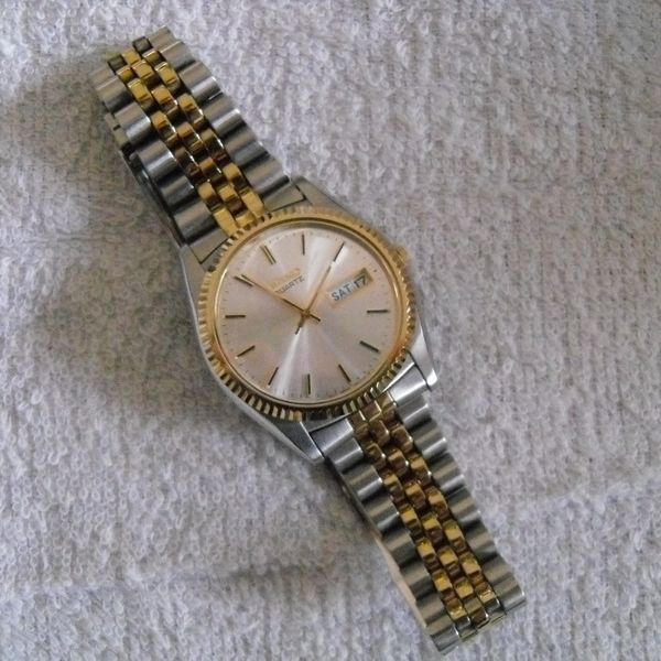 FS: Seiko SGF204 two tone datejust style, in box with tags - Bond View to a  Kill watch | WatchCharts