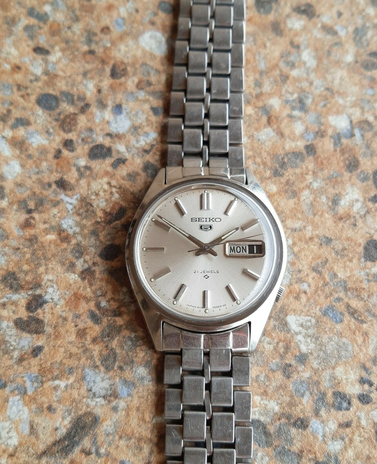 Vintage Seiko 5 21 Jewels Automatic 6119 7000 July 1967 JDM