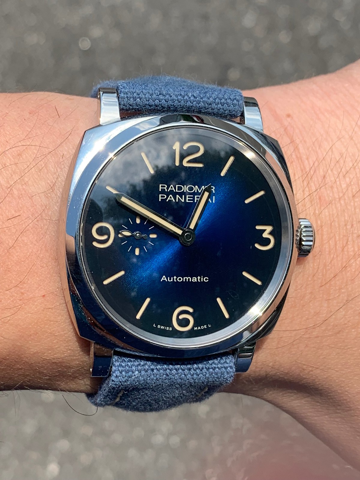 Panerai pam 933 best sale