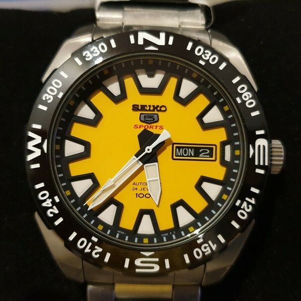 srp745