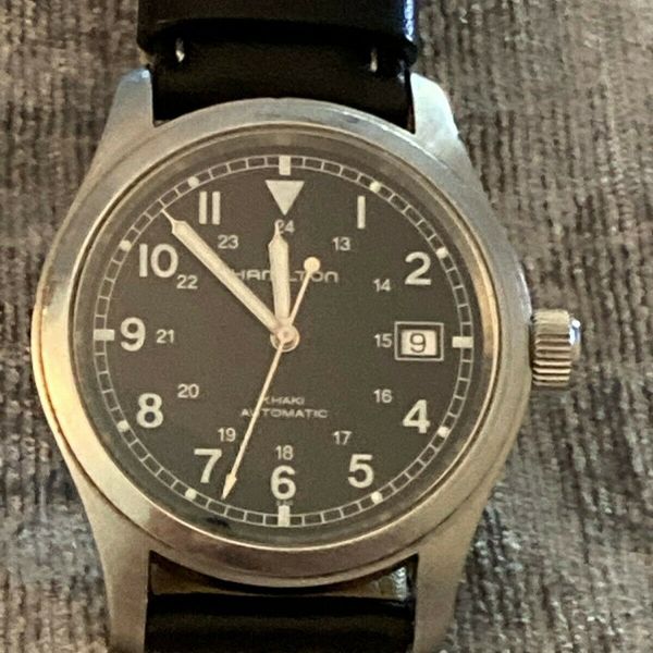 Hamilton Khaki Auto 38mm Black dial, H704550 runs fine! Sapphire
