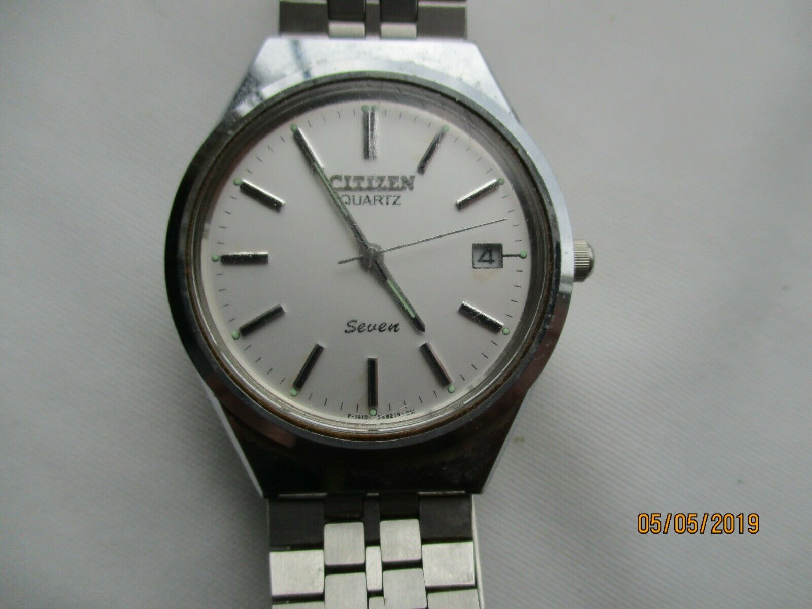 citizen quartz seven