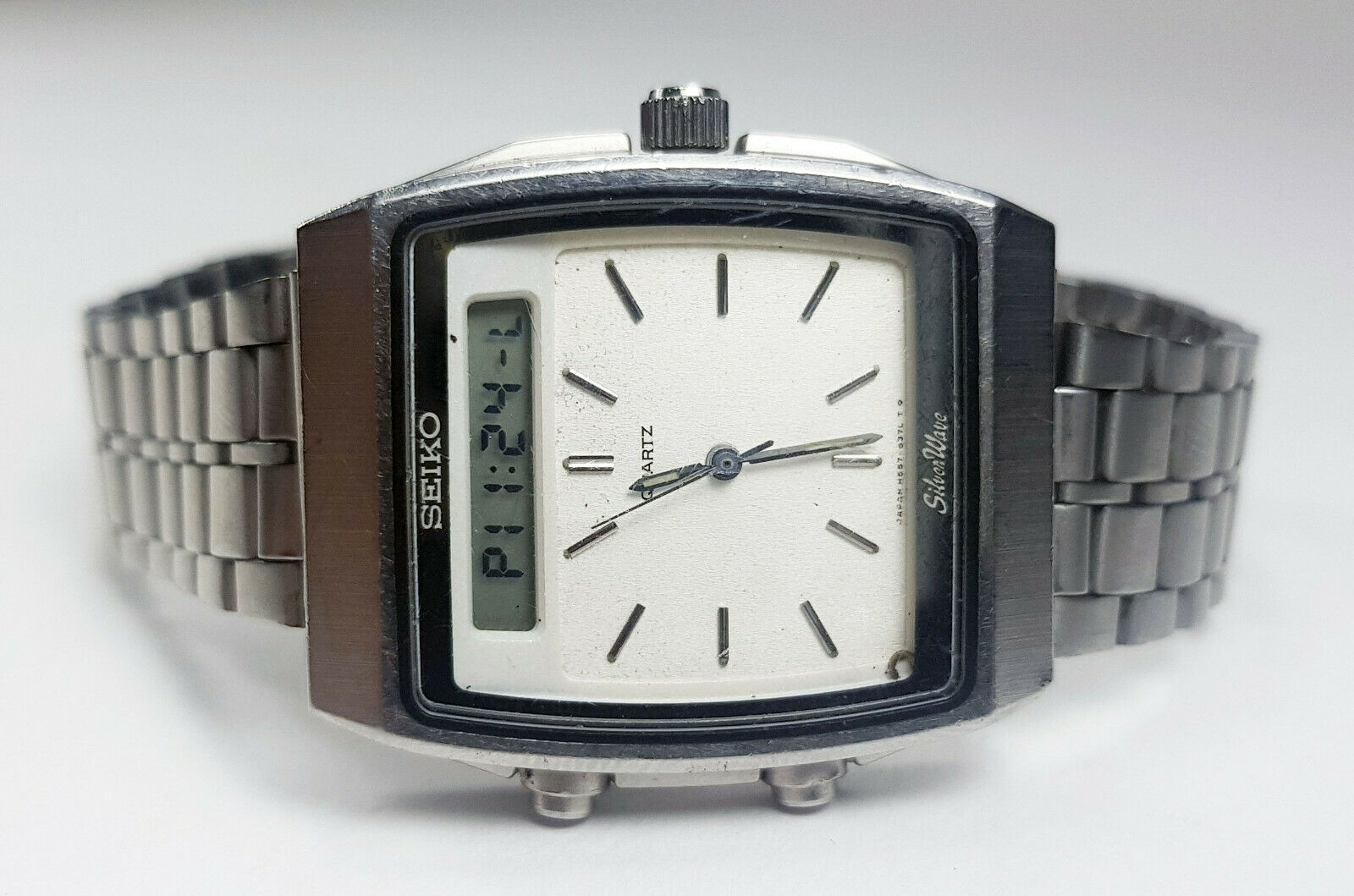 Seiko Silver Wave Ana-Digi H557-5130 Japan Vintage Watch parts 