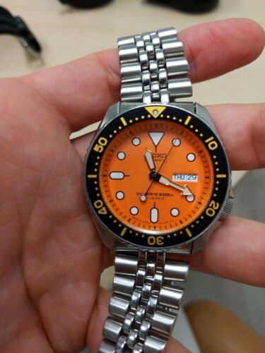 skx orange