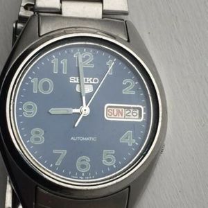 Seiko 5 Automatic Watch Day Date Seiko 7009-3180 | WatchCharts