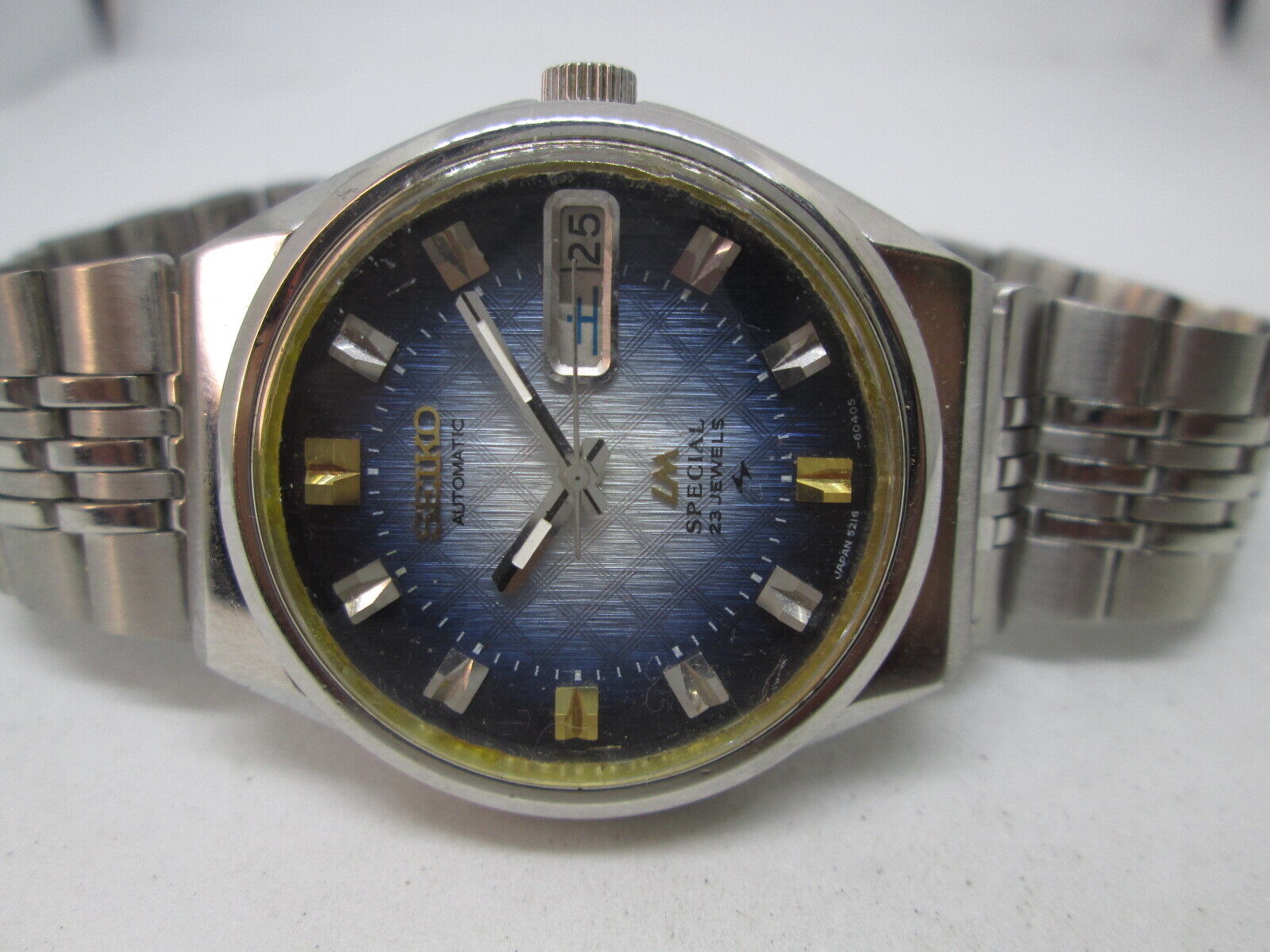 Seiko Lord Matic Special (5216-6030) Price Guide & Market Data ...