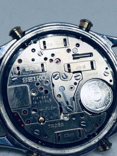 Rare Vintage SEIKO 7A28-6020 Chronograph Quartz Mens Watch Japan