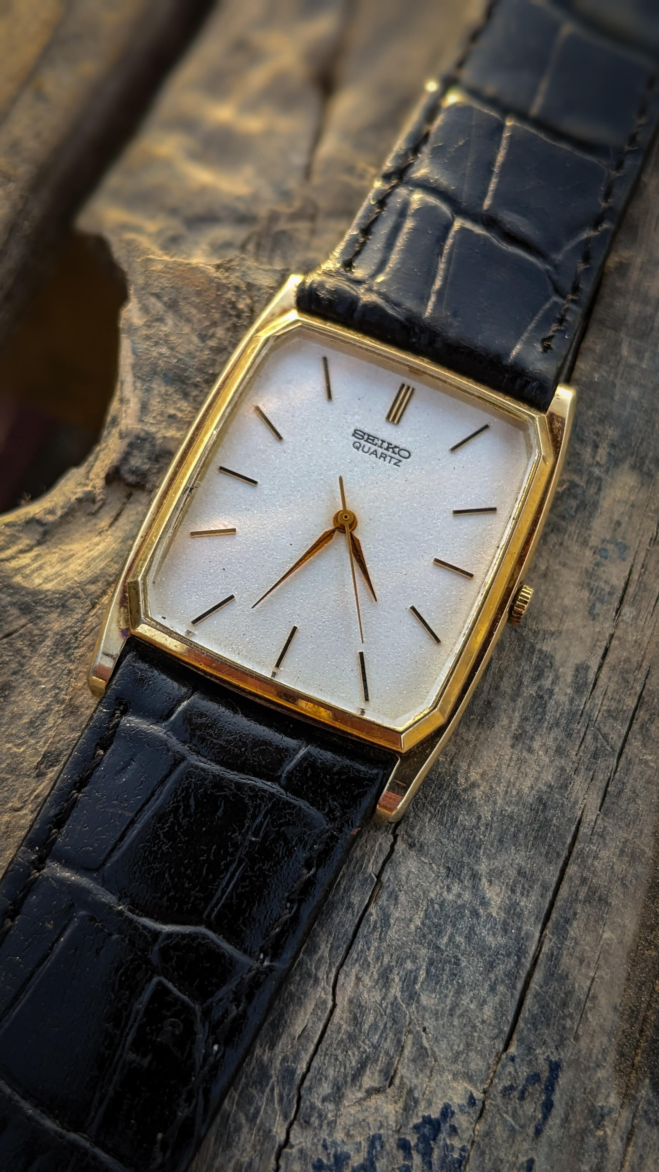 WTS Seiko Gold Plated Vintage Quartz 1980 s Watch in just 99