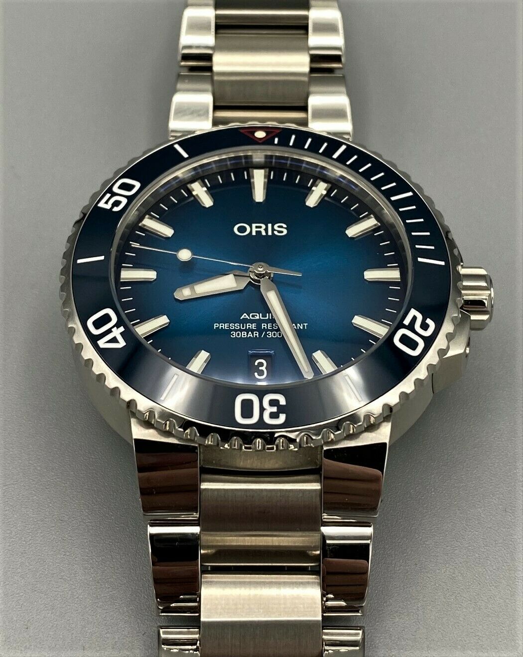 Oris Aquis Clean Ocean 39.5mm Ref. 0173377324185 Limited w Oris