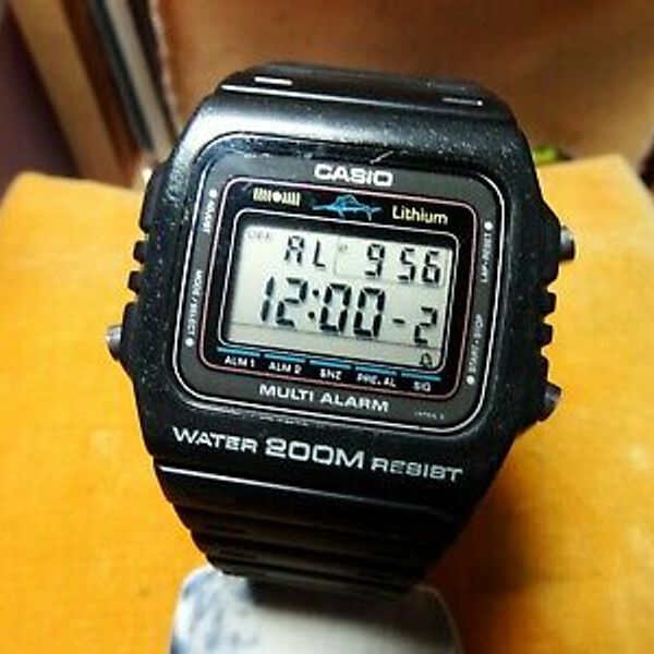 VINTAGE CASIO 1982 MARLIN MULTI ALARM DIVER 200M (181) DW-200