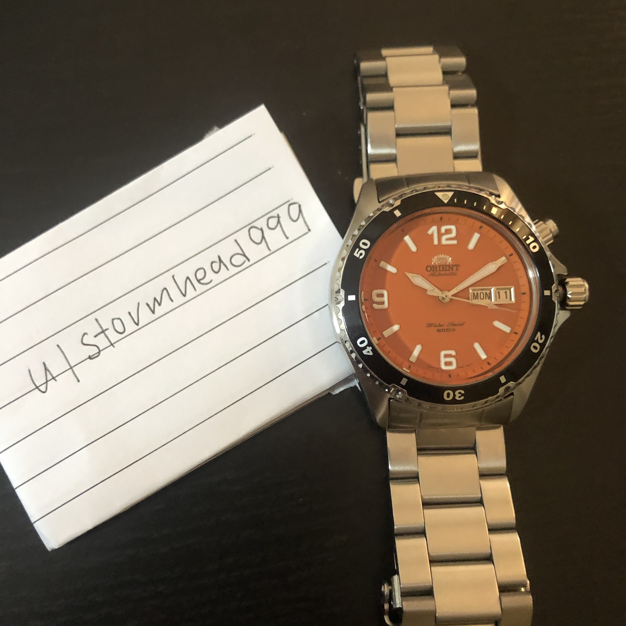 Orient mako orange discount dial