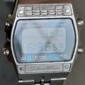 Seiko Silver Wave A259-5090 vintage digital watch Japan 1979 steel