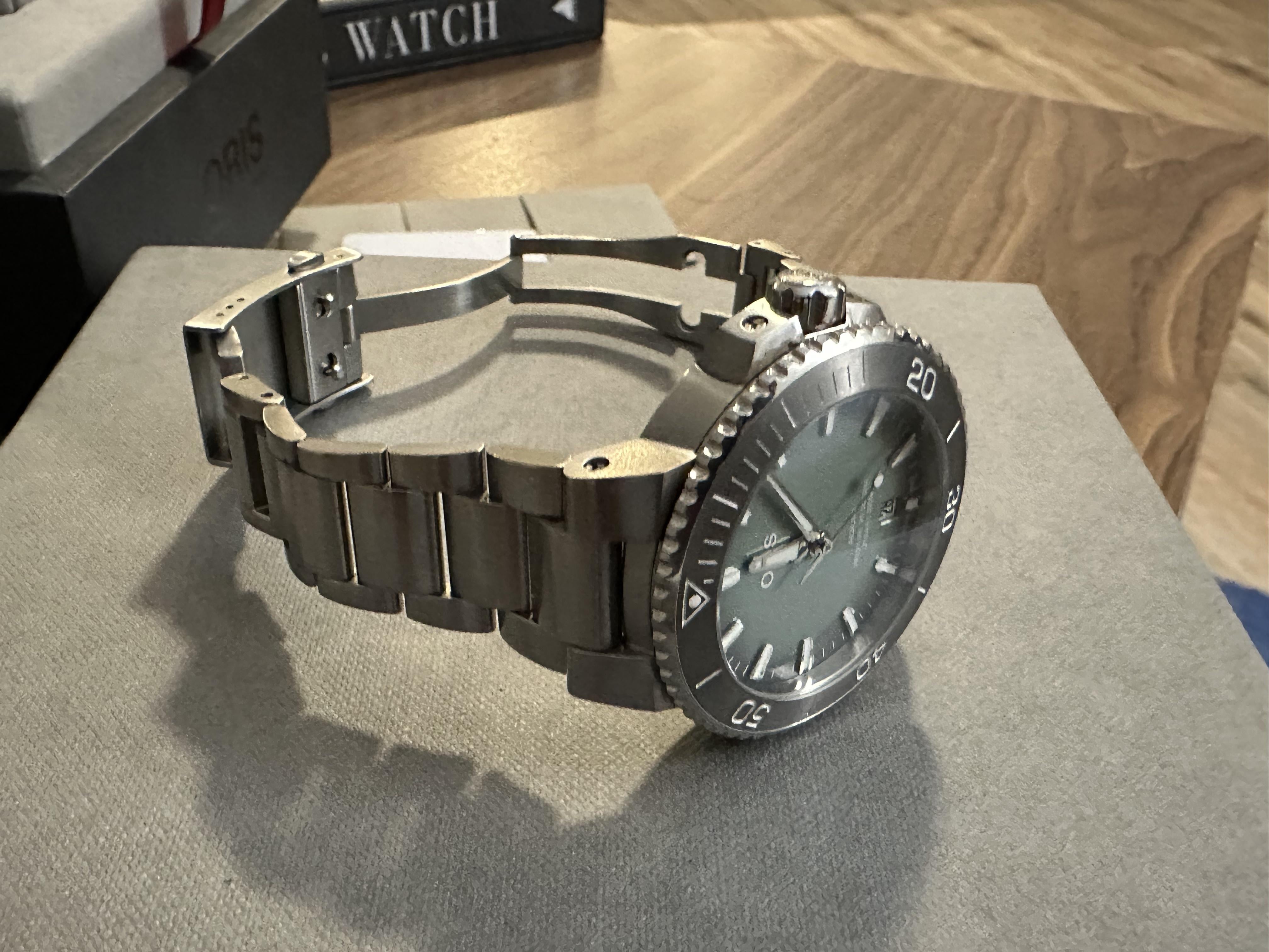 WTS Oris Aquis Mint Grey fume dial Tungsten Bezel 39.5mm