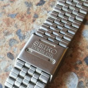 Vintage Seiko Quartz Type II (SQ) JDM 4316 8010 Kanji June 1977 Snowflake  Dial | WatchCharts Marketplace