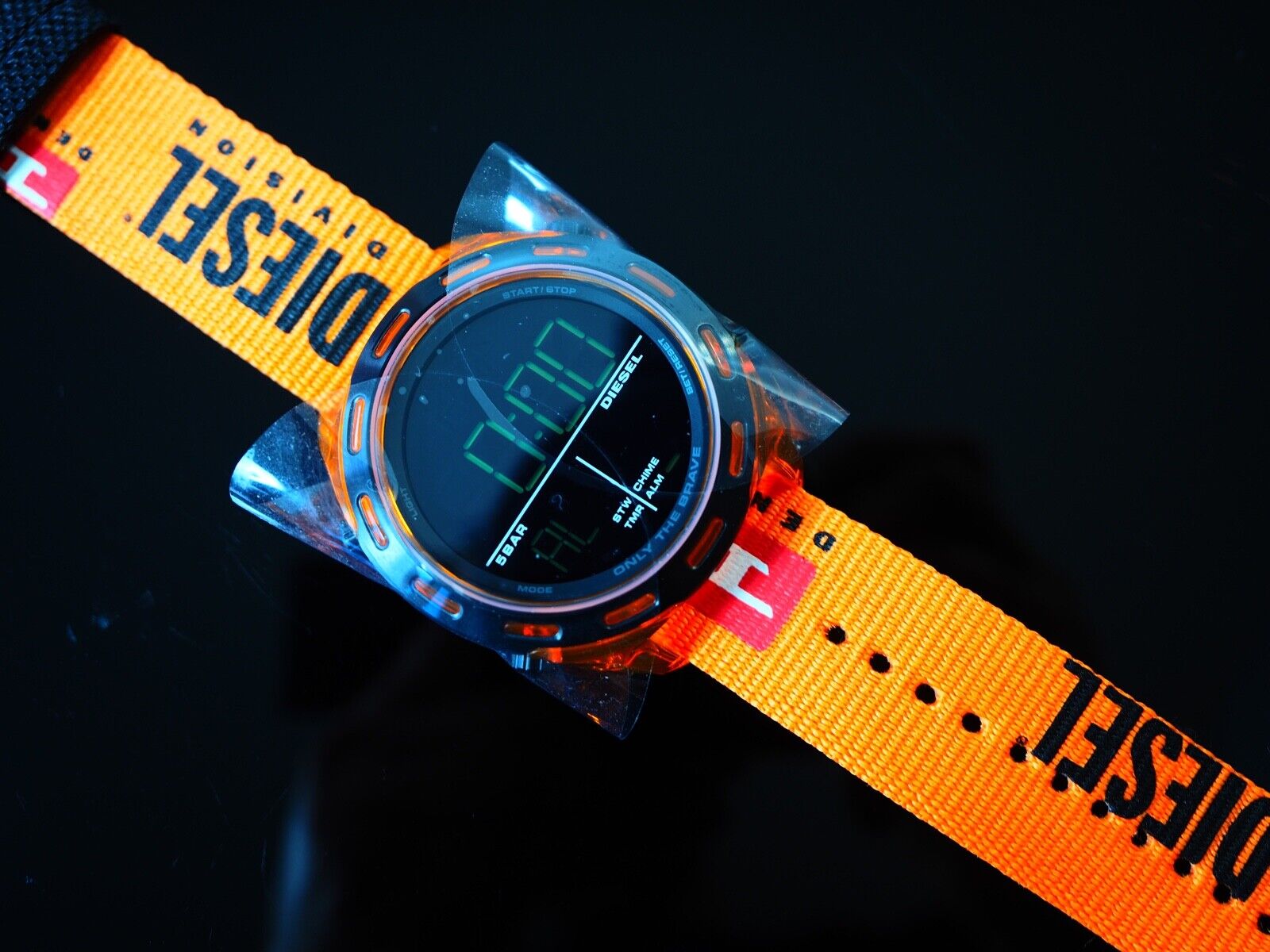 Diesel Watch DZ1896 Crusher Digital Orange Watch NWOT WatchCharts Marketplace