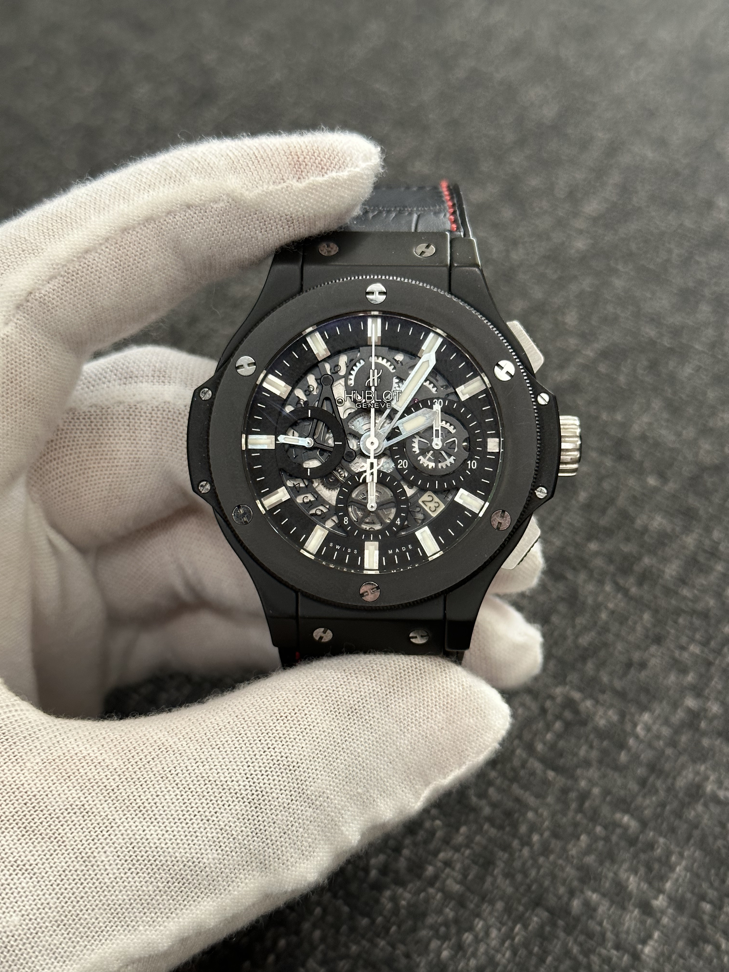 Hublot big bang clearance aero bang black magic