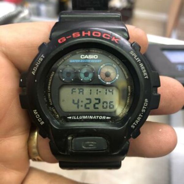 レビュー高評価商品 DW-6900 3230 G-Shock Casio Water Black Bar 20 Resistant 時計
