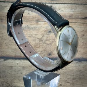 Hamilton Registered Edition 6186 watch quartz movement
