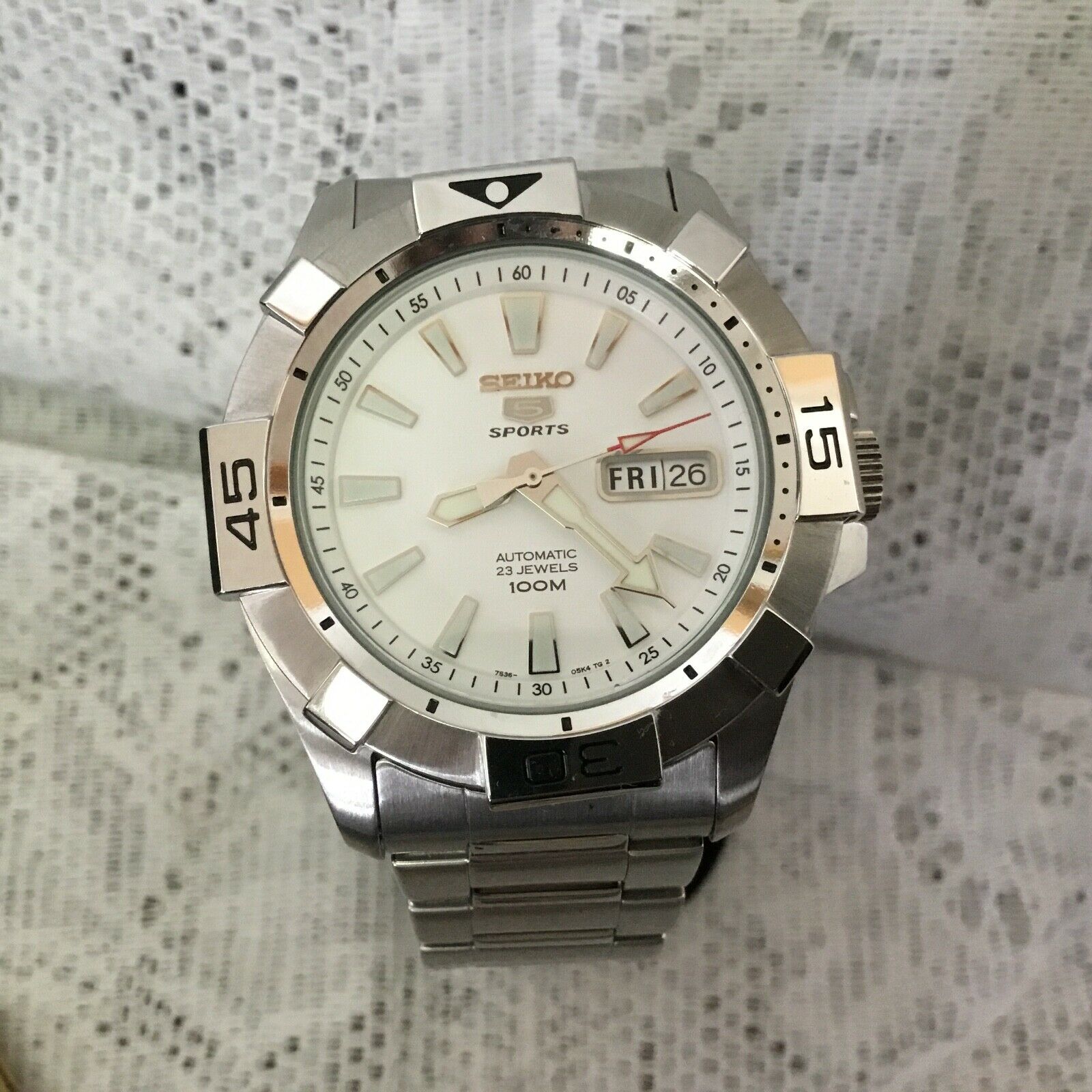 [鑑定済] SEIKO 5SPORTS 100M 23石　7S36-04B0 Sporty Large Chunky 42mm Seiko 5 7S36 04B0 Day/Date Men's