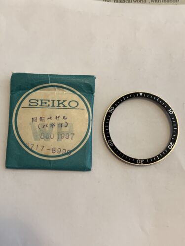 まこと様　オーダー Seiko Bezel Part 8601997 To Suit 5717 & 5719 Monopusher Model