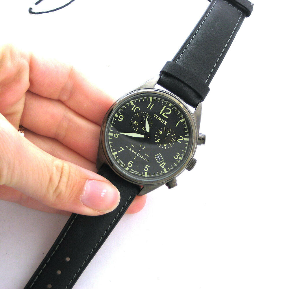 Timex TW2R88400 Waterbury Chronograph Quartz Leather Watch