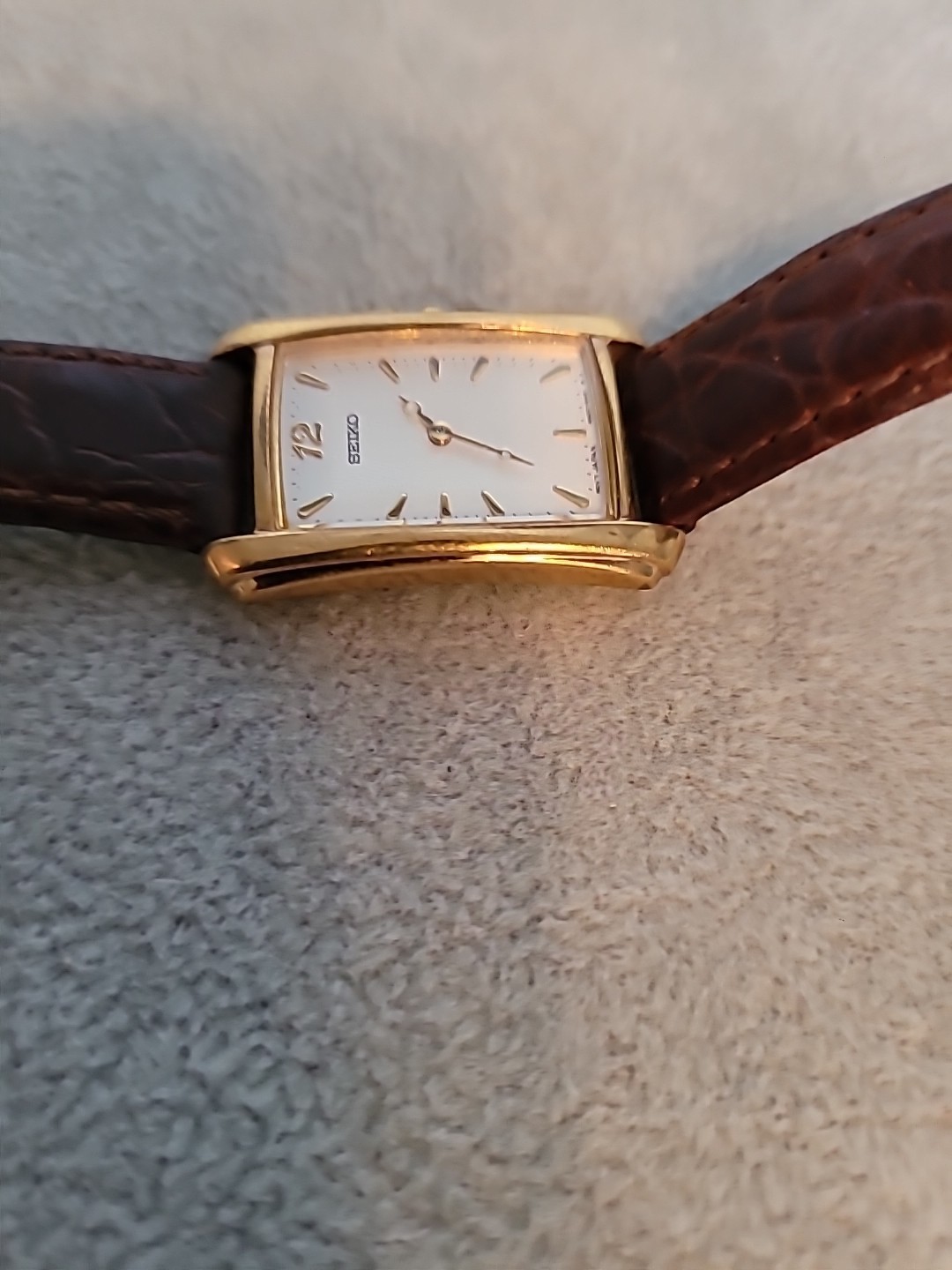 Vintage SEIKO 4N00-6950 Tank Watch Women Silver Tone Leather BAND