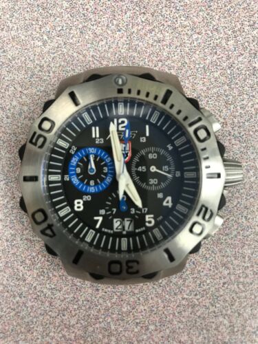 LUMINOX 9120 Series F-16 Fighting Falcon Black Dial With Blue No