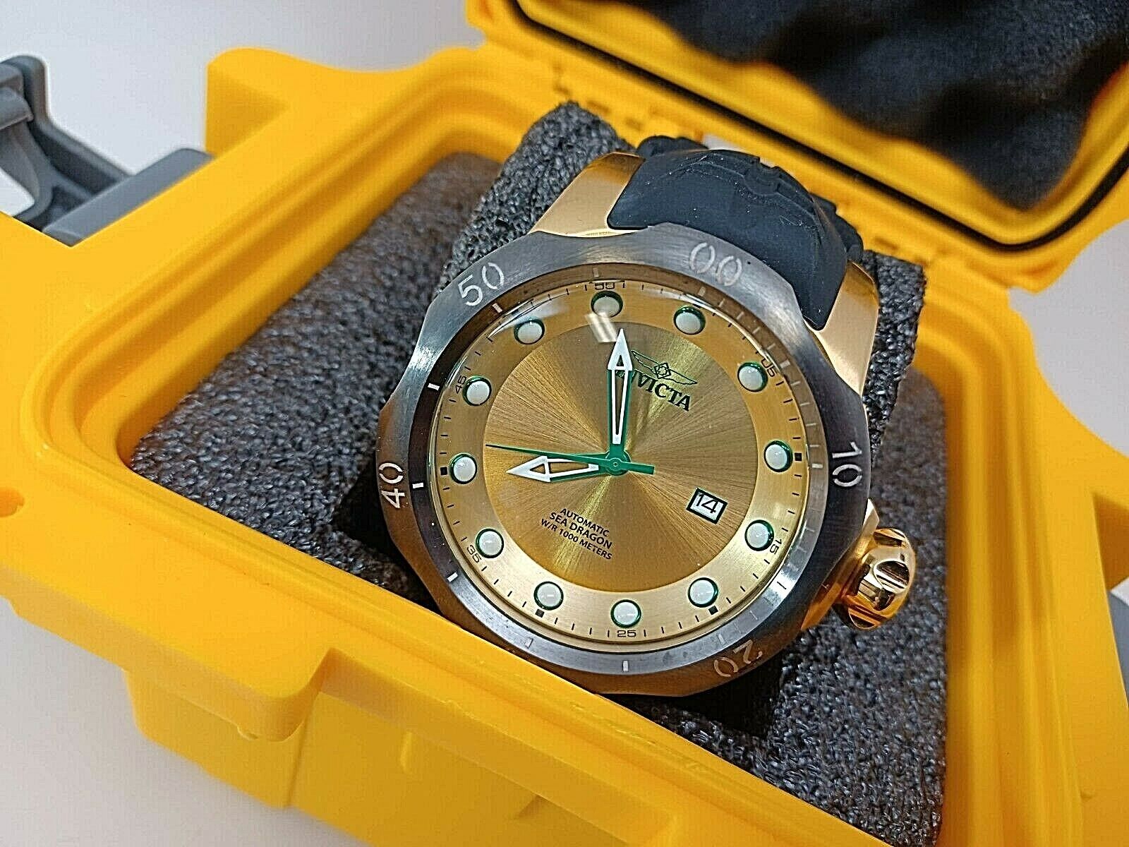 Invicta venom automatic hot sale